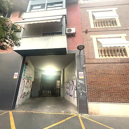 ולנסיה Esmeralda Apartment With Free Private Underground Parking מראה חיצוני תמונה