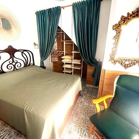 ולנסיה Esmeralda Apartment With Free Private Underground Parking מראה חיצוני תמונה
