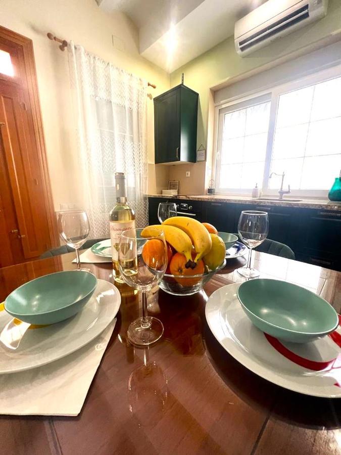 ולנסיה Esmeralda Apartment With Free Private Underground Parking מראה חיצוני תמונה